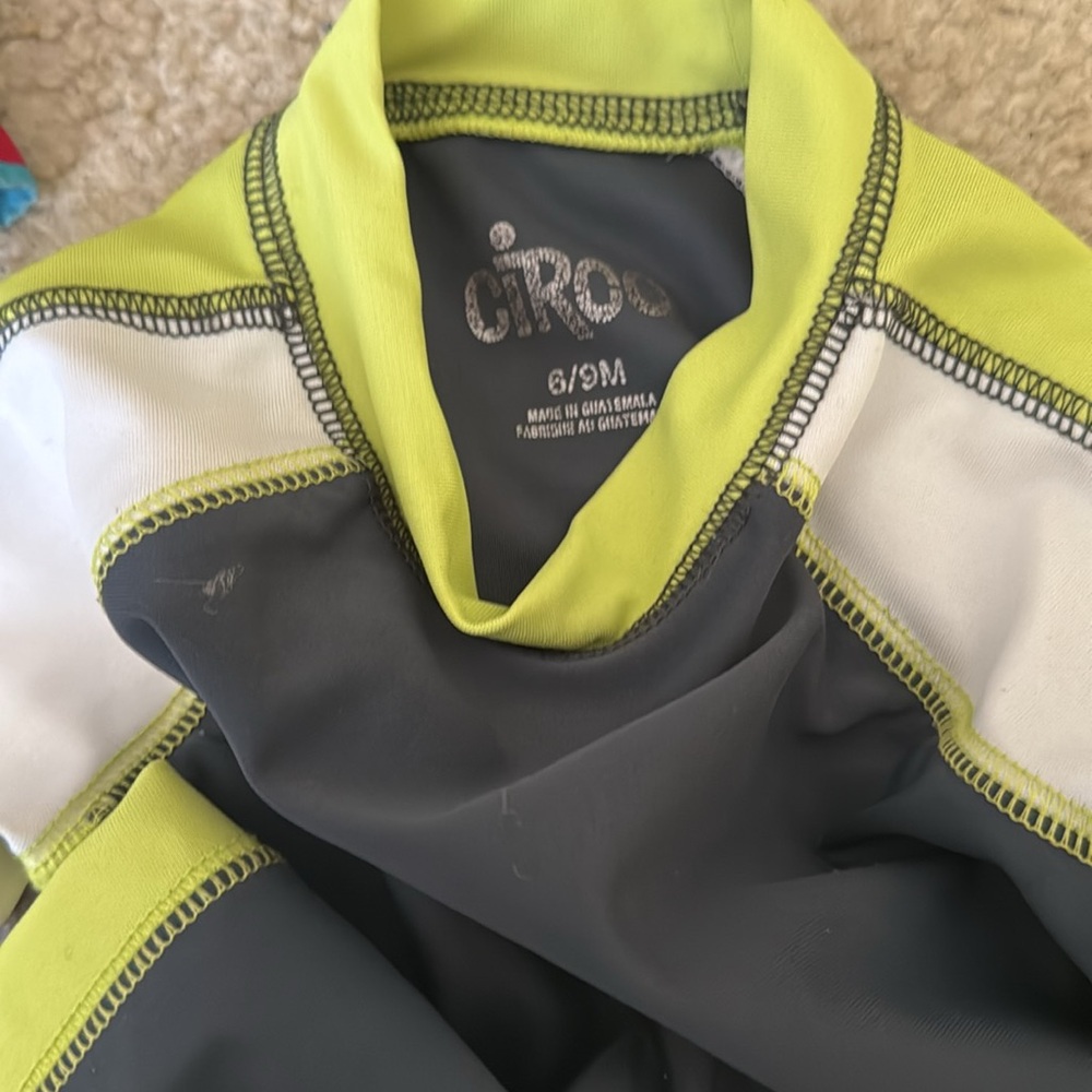 boys clothing bundle - Picture 9 of 16